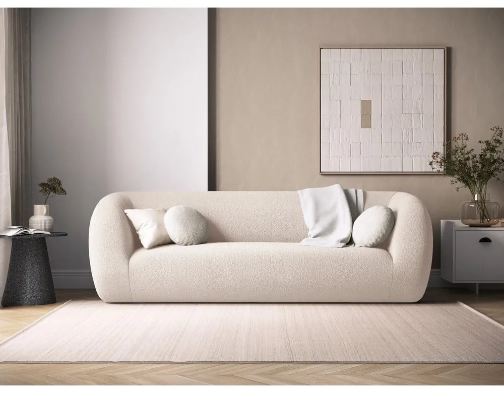 Krémová pohovka z textílie buklé 230 cm Essen – Cosmopolitan Design