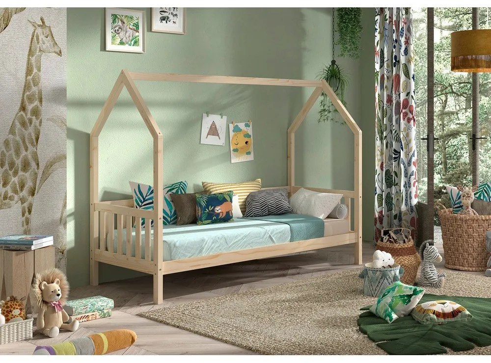 Domčeková detská posteľ z borovicového dreva s roštom v prírodnej farbe 90x200 cm Cabane – Vipack