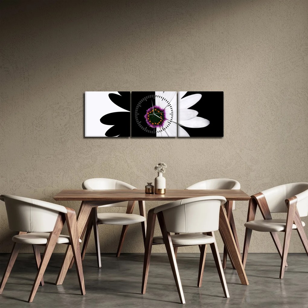 Obraz čiernobieleho kvetu (s hodinami) (90x30 cm)