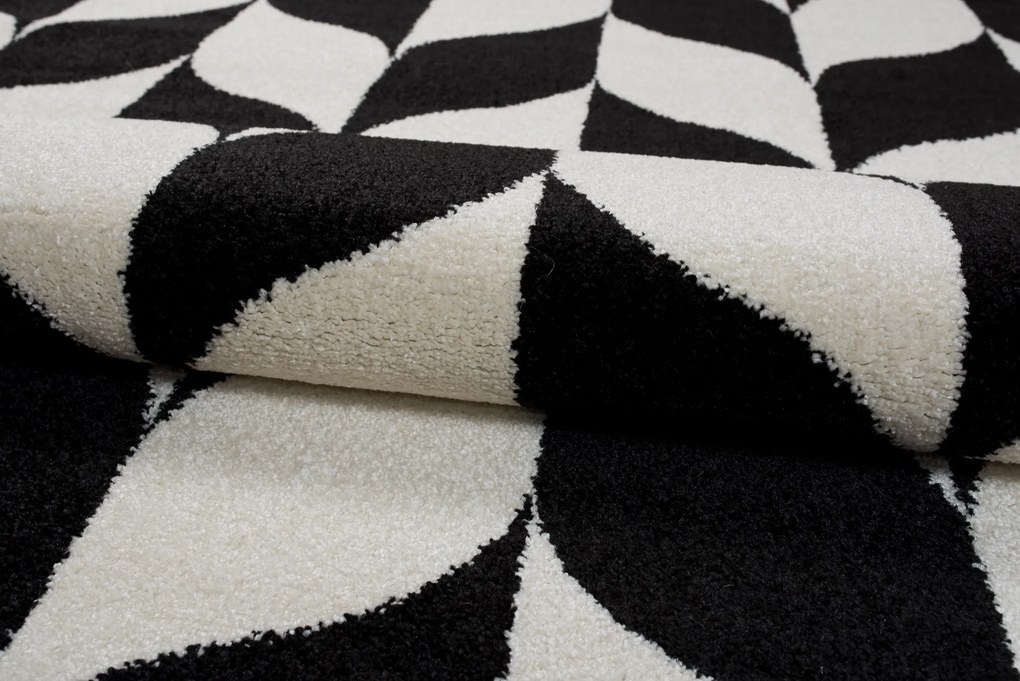 TA Koberec T412A BIELE MAROKO O0X Rozmer: 240x330 cm