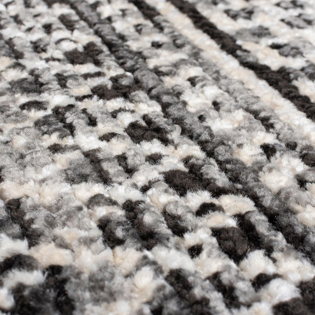 Kusový koberec Santiago Camino Black/White, 160x230, čiernobiela, obývacia izba, Flair Rugs