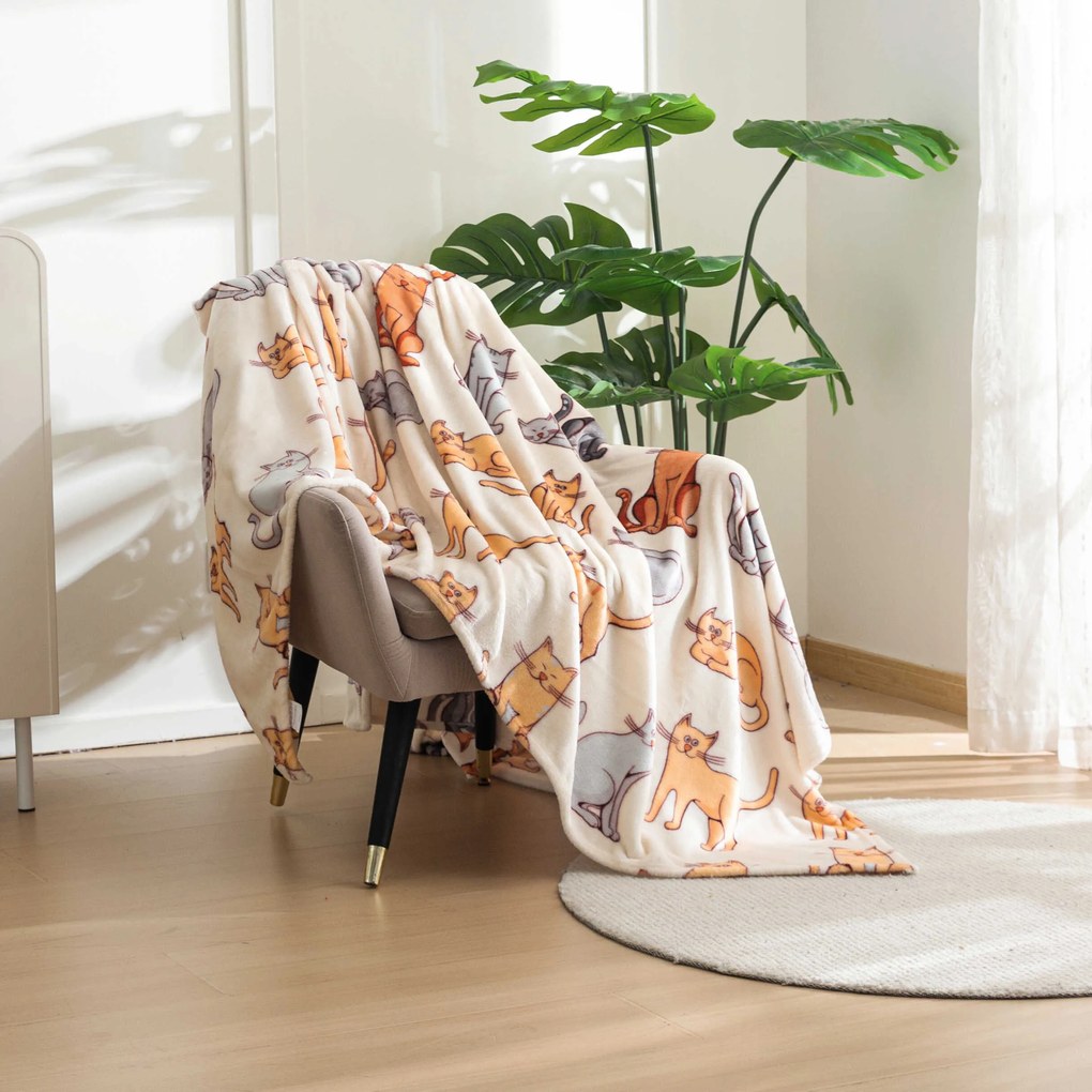 Mikroplyšová deka COLORED CATS krémová Rozmer: 160 x 200 cm