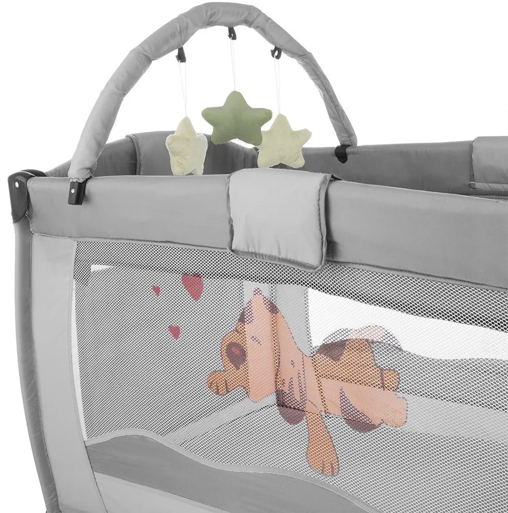 Cestovná postieľka s prebaľovacou podložkou a hracím oblúkom, sivá