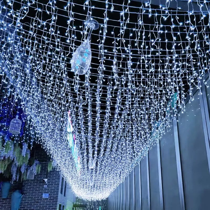 Vianočné svetielka LED záclona FLASH studená biela 1000 LED