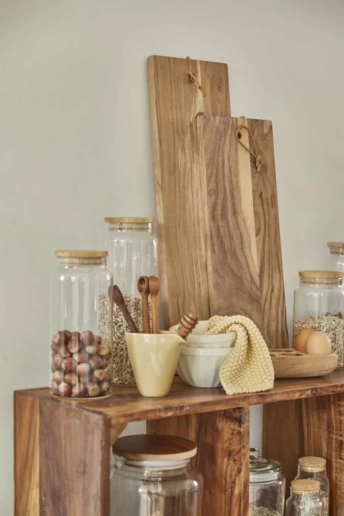 IB Laursen Drevená doska s koženou šnúrkou OILED ACACIA WOOD