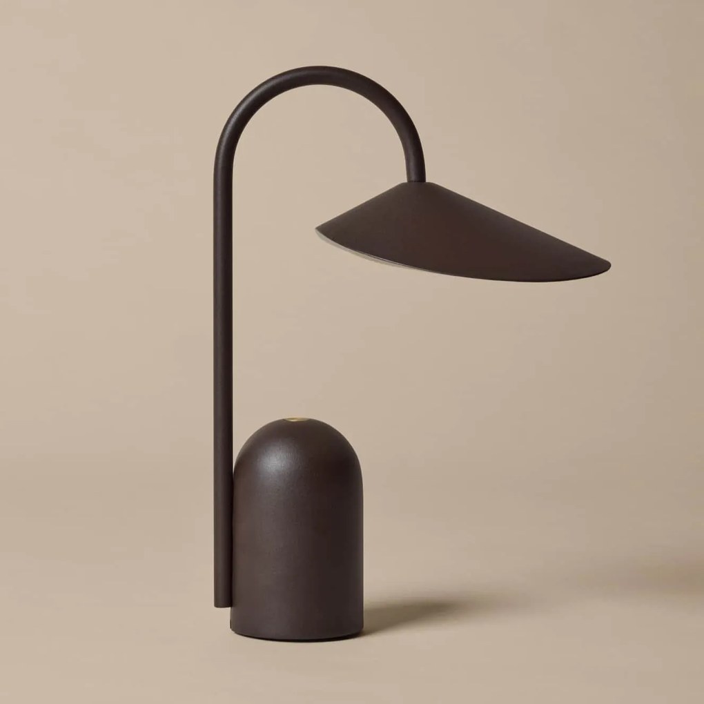 Ferm Living Stmievateľná LED lampa Arum Dark Chocolate