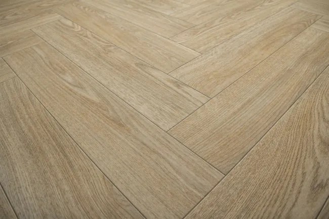 PVC podlaha Hightex Leyton 609M rybia kosť, béžová hnedá