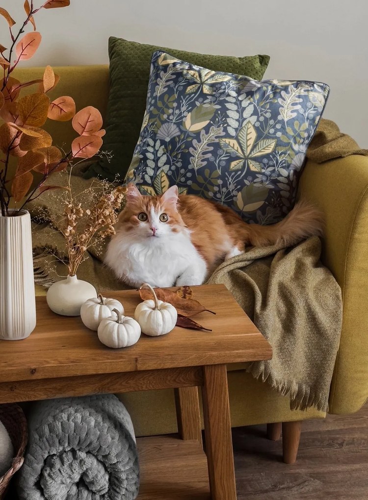 DEKA Z MIKROFLANELU CINDY6 150X200 CM STRIEBORNÁ