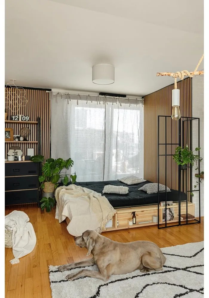 Dvojlôžková posteľ z borovicového dreva s roštom 180x200 cm Ziggy – Karup Design