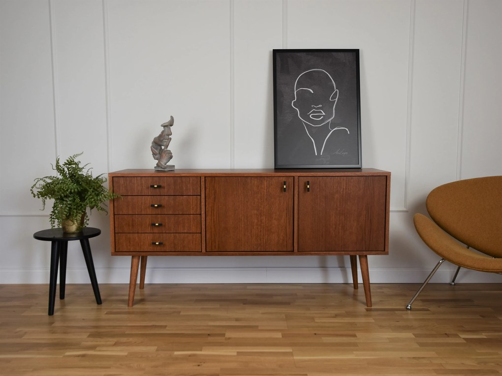 MOOD SELECTION Sideboard Classy Brown with handles ROZMER CM: Š-170 x H-40 cm x V-75 cm