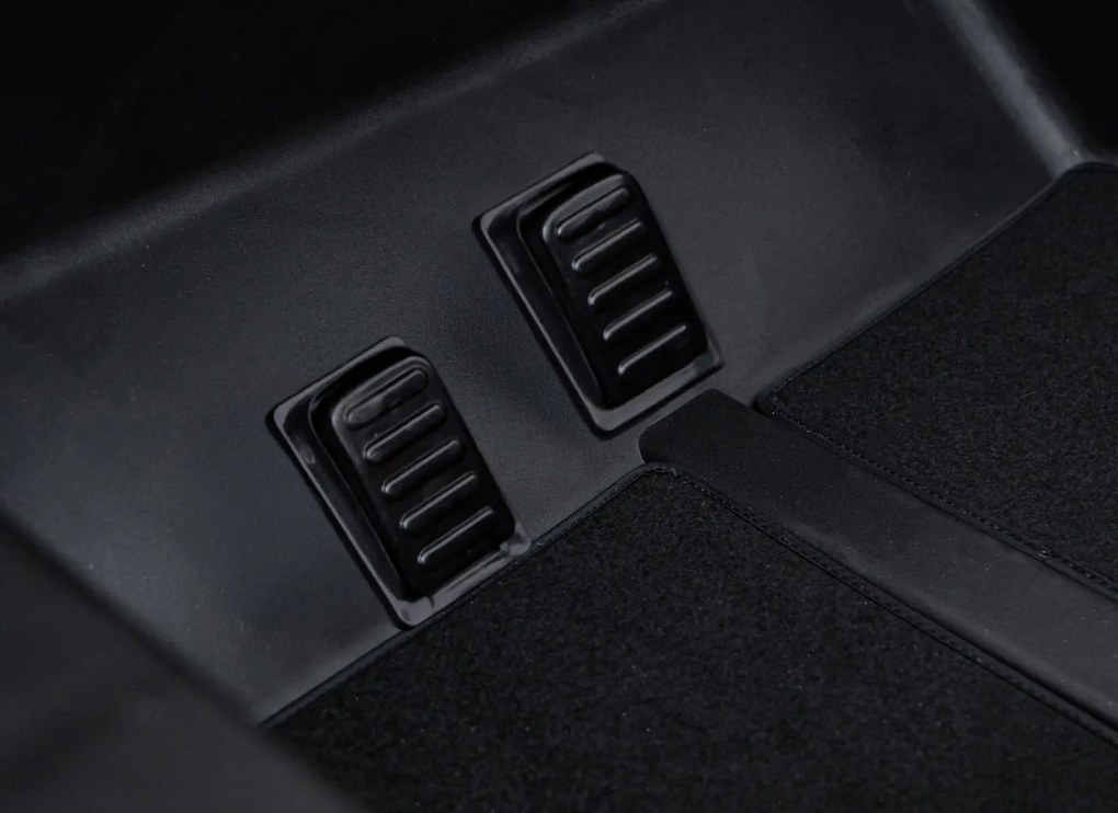 Ramiz Vozidlo Mercedes Benz MAYBACH G650 Červená