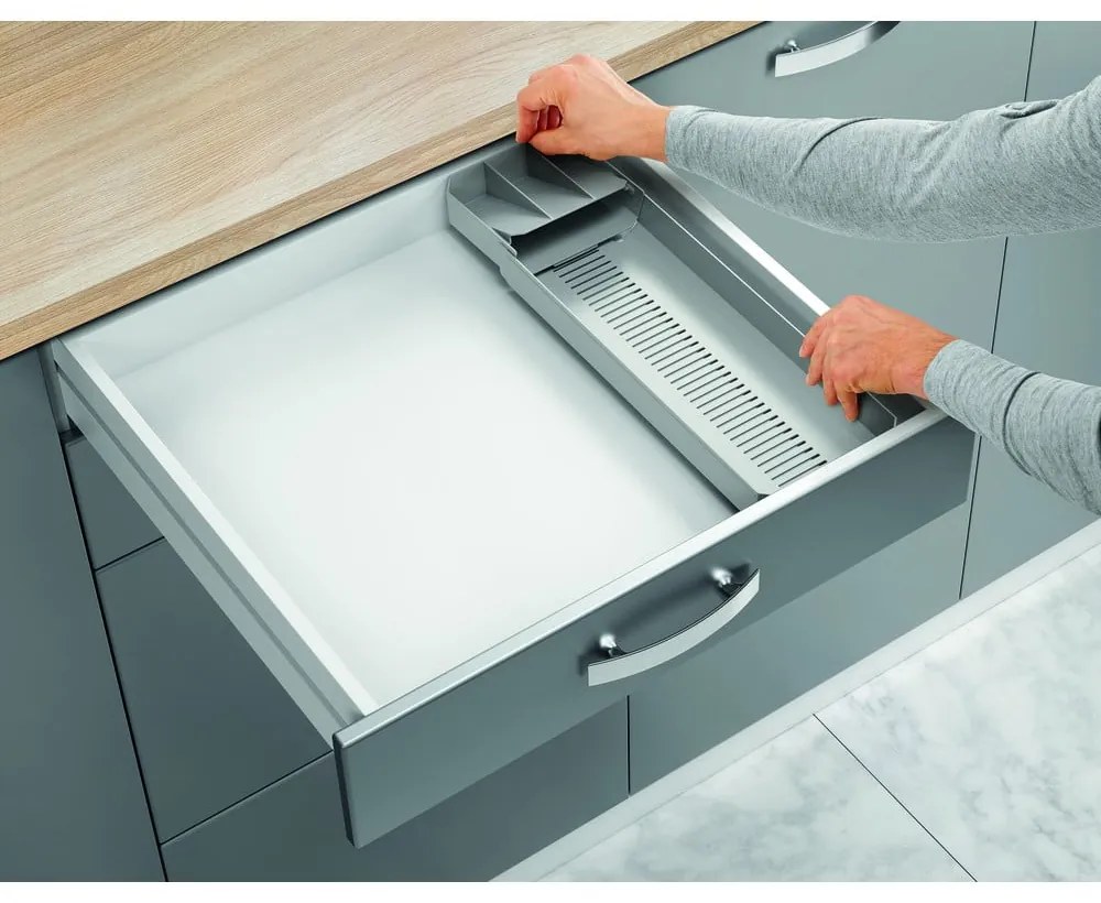 Sivý plastový príborník do zásuvky 15 x 49 cm – Metaltex