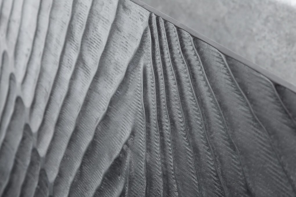 Dizajnová posteľ Zorpi 180x200cm masívne mangové drevo / čierna