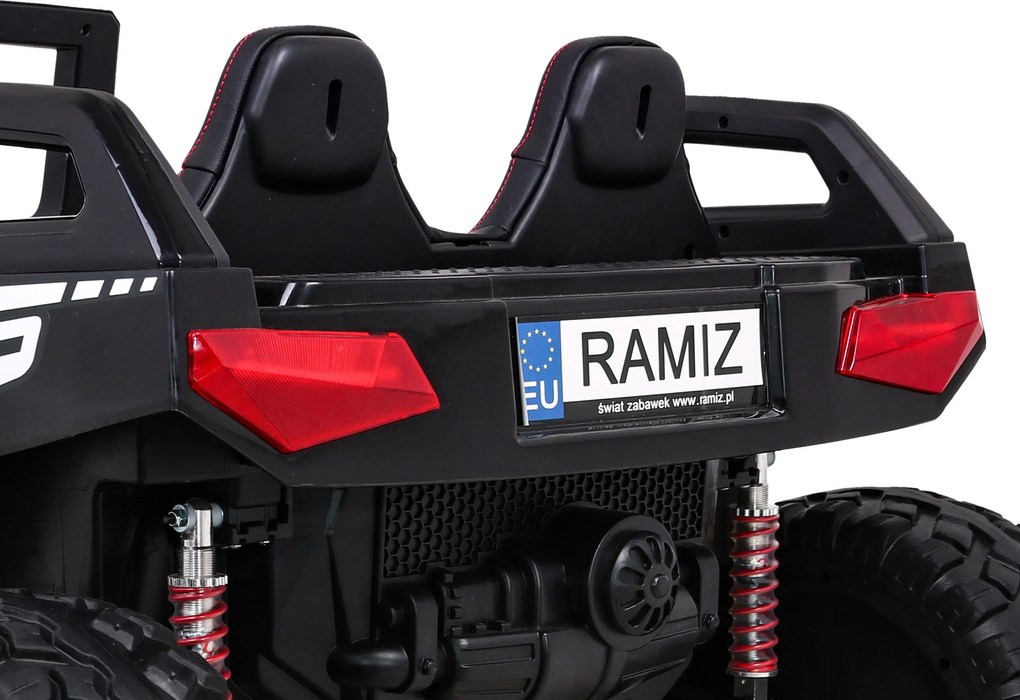 Ramiz Clash batériový kočík pre 2 deti čierny + diaľkové ovládanie + pohon 4x4 + nastavenie sedadla + rádio MP3 + LED