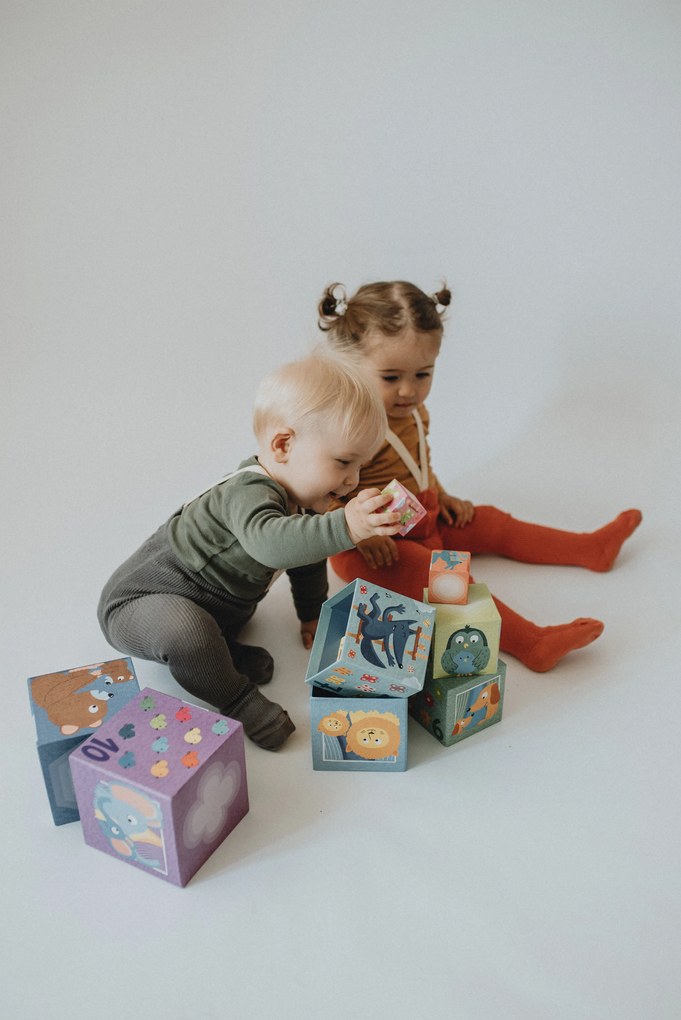 Skladacie kocky - pyramída - mamičky a mláďatká