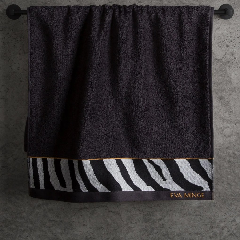 BAVLNENÝ UTERÁK EVA MINGE22 50X90 CM ČIERNA