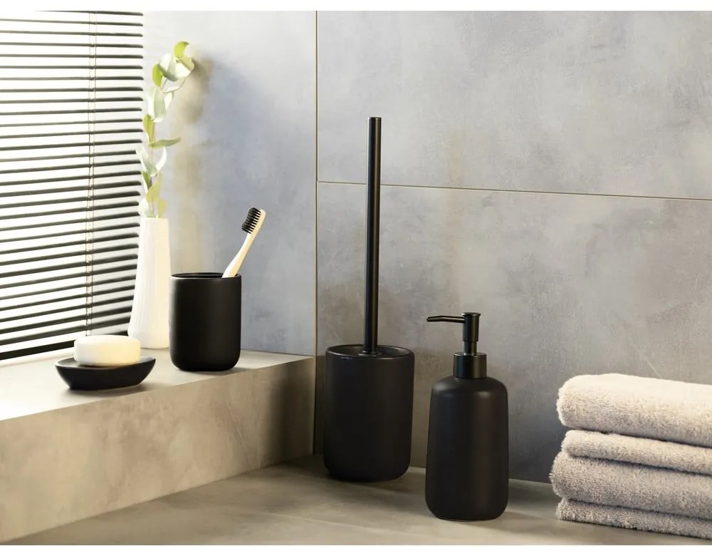 Matne čierny keramický téglik na zubné kefky Olinda – Allstar