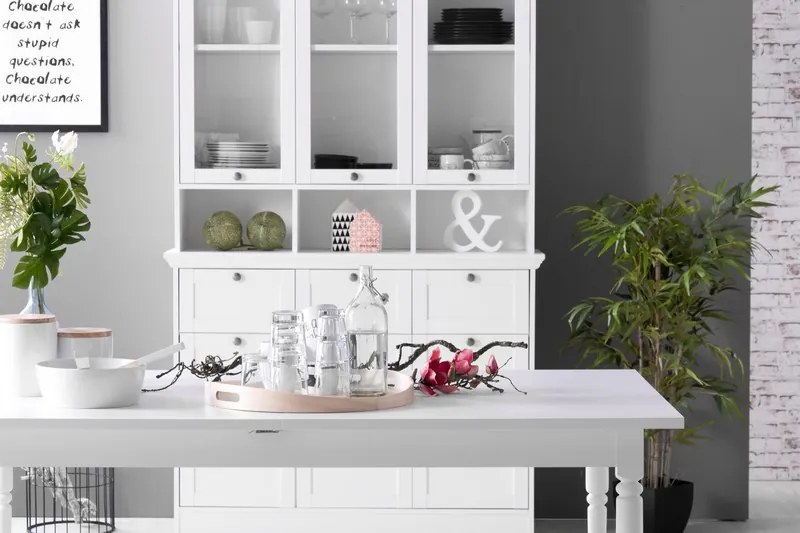 Široká úložná vitrína Landwood, biela