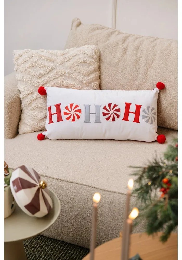 Zamatový dekoračný vankúš s vianočným motívom 60x30 cm Ho Ho Ho – Catherine Lansfield