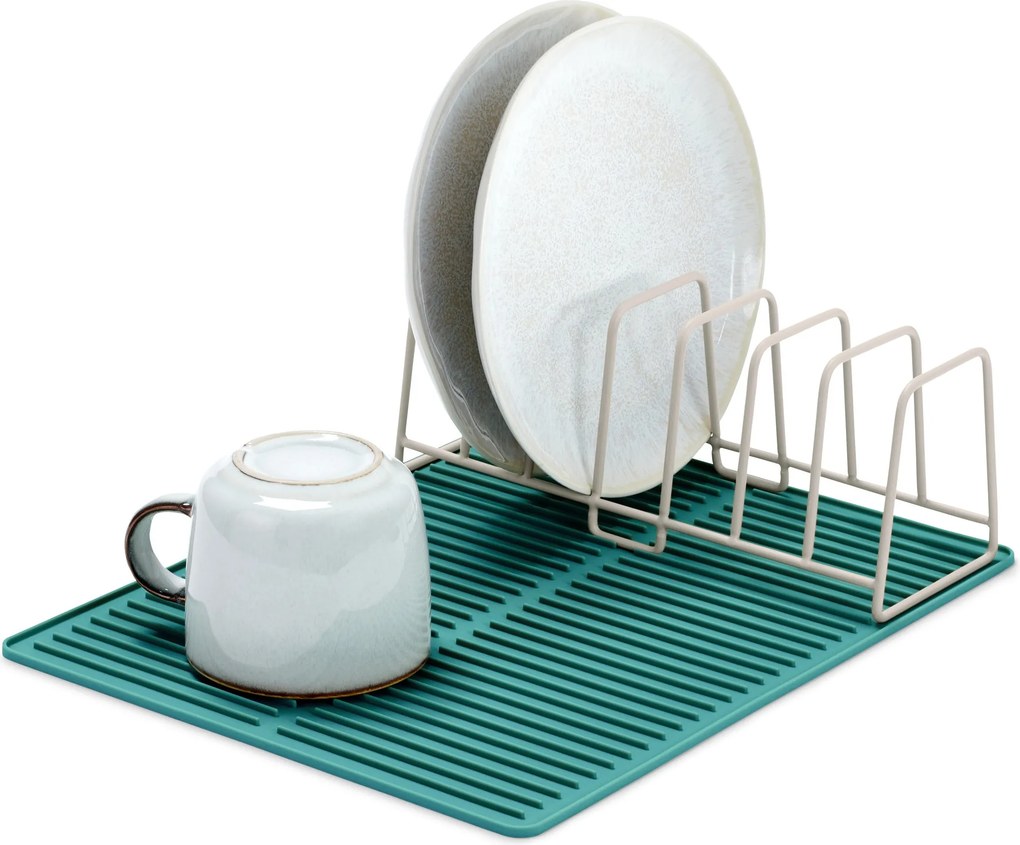 Odkvapkávač na riad so silikónovou podložkou