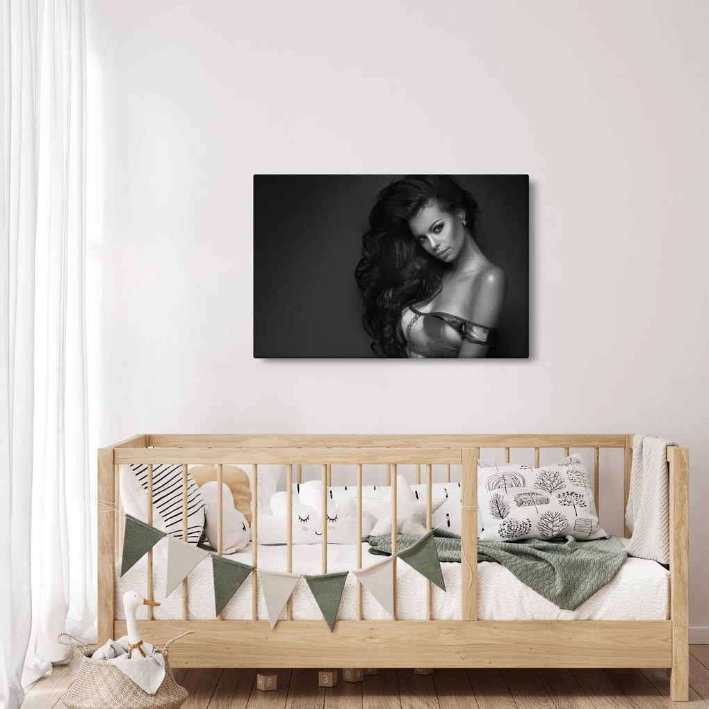 Obraz - Čiernobiely portrét zvodnej ženy (90x60 cm)