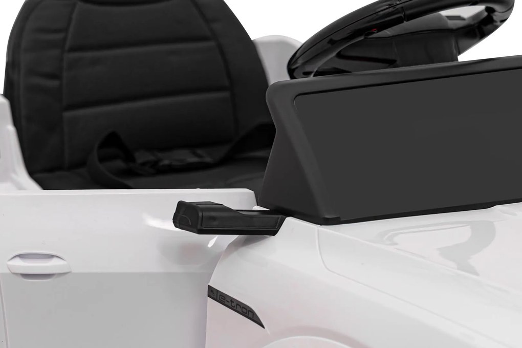 Ramiz Audi SQ8 Biela