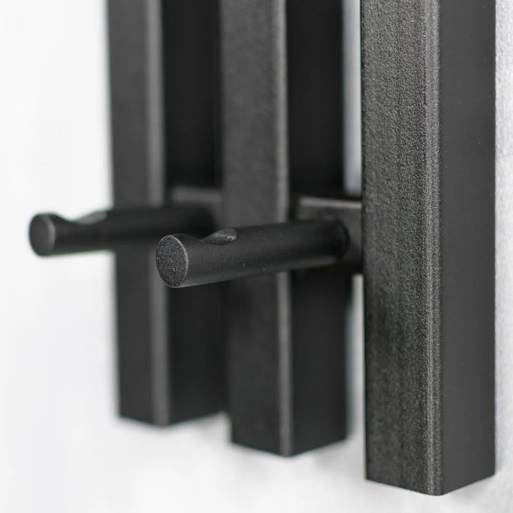 Čierny kovový nástenný vešiak 65 cm Senza – Spinder Design