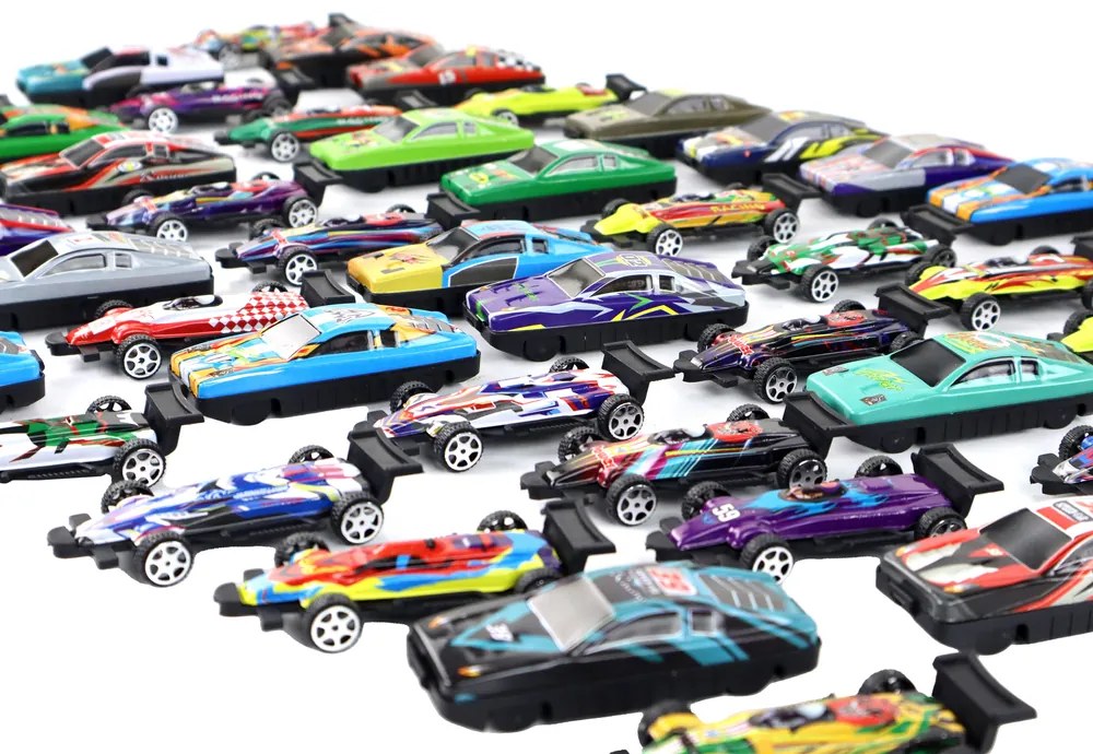 LEAN TOYS Sada pružinových viacfarebných áut – 50 kusov