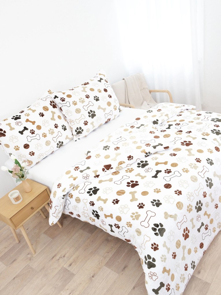 Predĺžené obliečky mikroplyš Exclusive – Psie labky biele