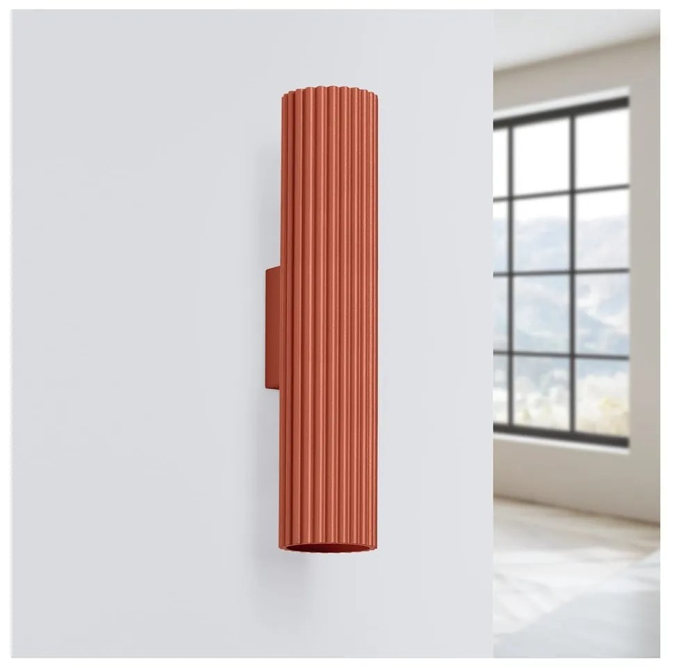 Nástenné svietidlo v tehlovej farbe Gleam – Sollux