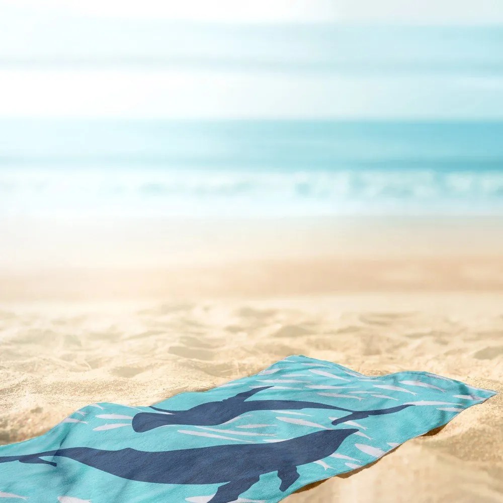Modrá plážová osuška 90x180 cm Dolphin - DecoKing