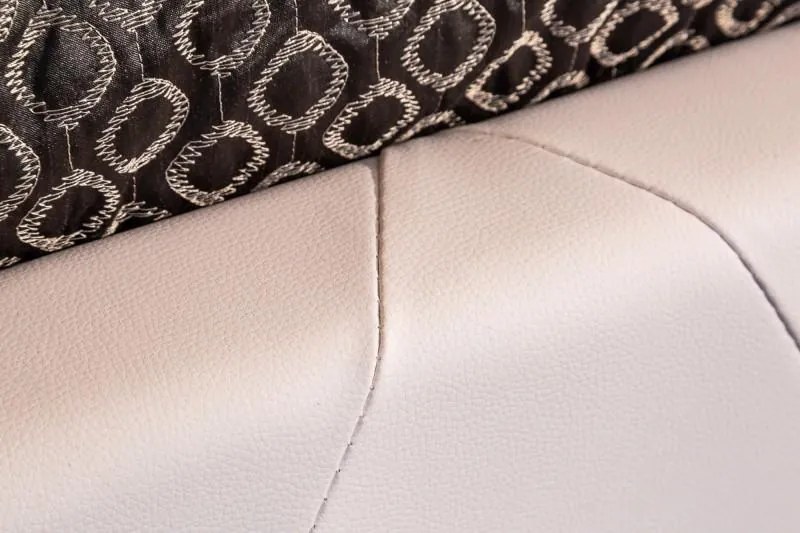 Nemecko -  Manželská posteľ Chesterfield EXTRAVAGANCIA 180x200 cm biela