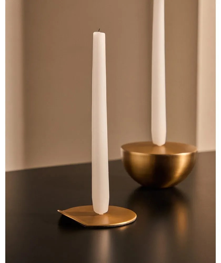 Kovový svietnik Quira – Kave Home