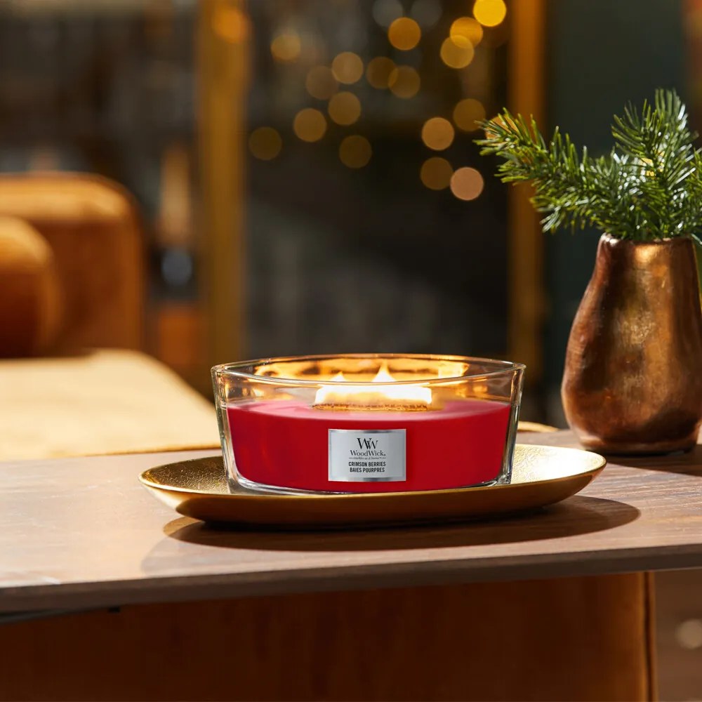 Voňavá sviečka WoodWick Ship Crimson Berries, 453g