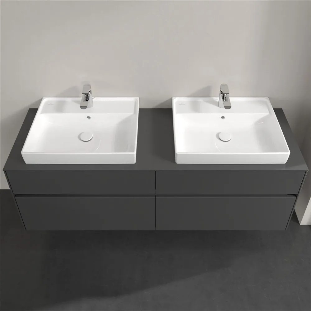 VILLEROY & BOCH Collaro závesná skrinka pod dve umývadlá na dosku, 4 zásuvky, s LED osvetlením, 1600 x 500 x 548 mm, Glossy Grey, C024B0FP