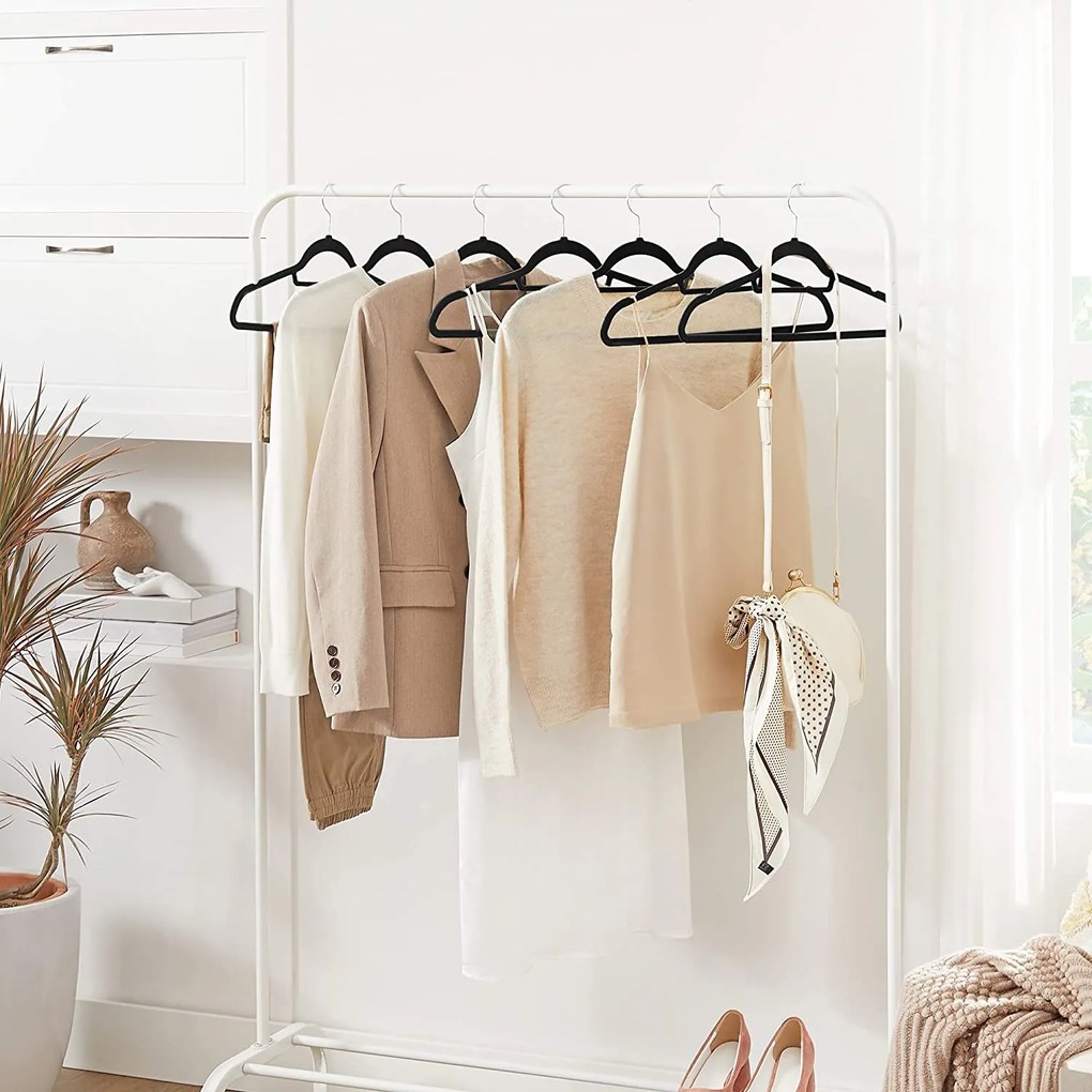 Protišmykový zamatový vešiak na šaty, 20 kusov, čierny