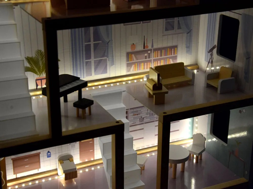 Jokomisiada Drevený domček pre bábiky v štýle Boho s LED osvetlením ZA4131