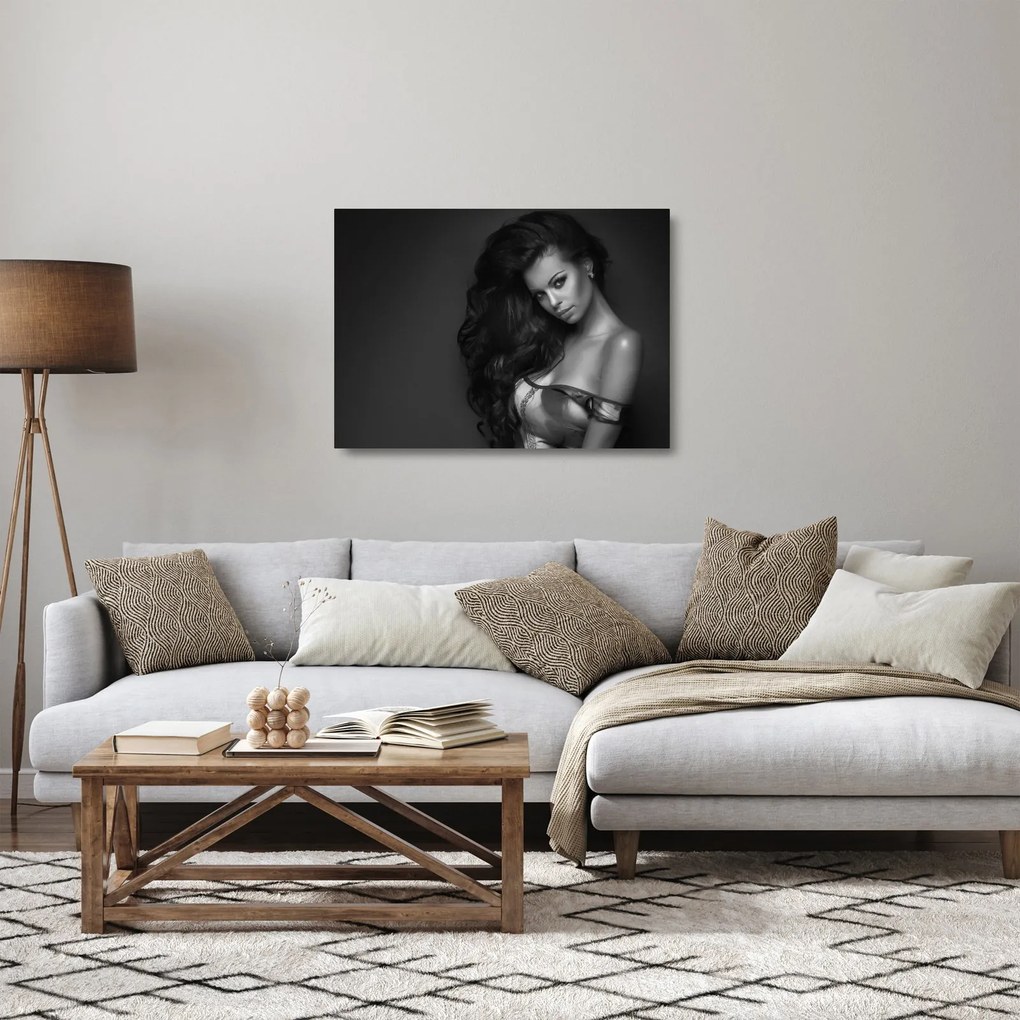 Sklenený obraz - Čiernobiely portrét zvodnej ženy (70x50 cm)