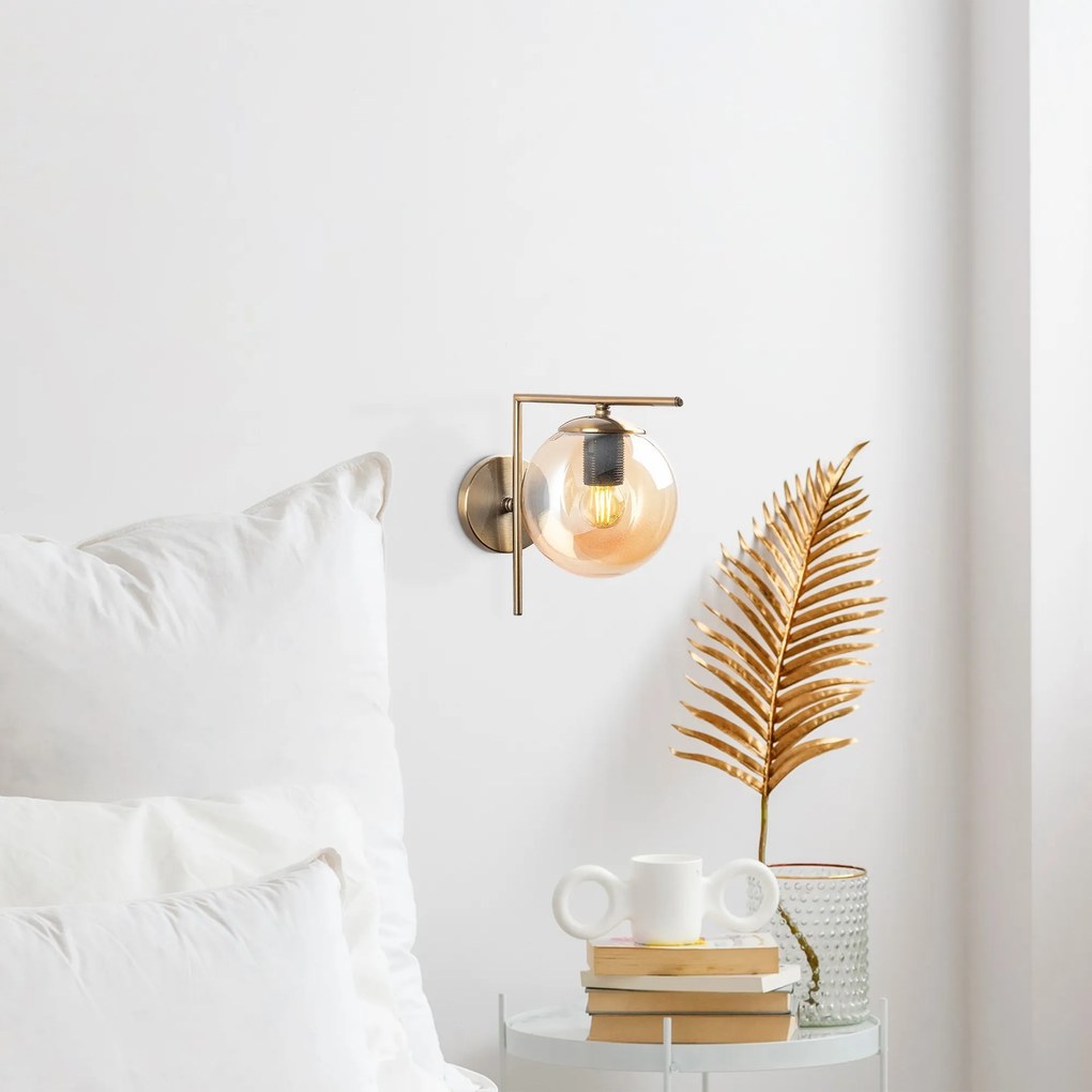 Nástenná lampa Starožitná I zlatá