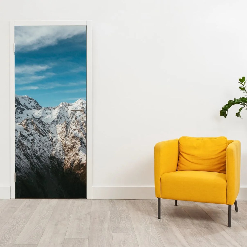 Fototapeta na dvere - Zasnežené vrcholky (95x205cm)
