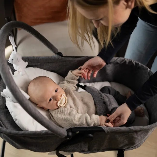 Detské hojdacie kreslo 4v1 Moon 35 sivé