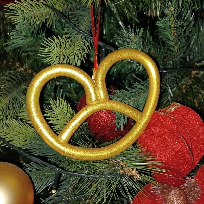 DECOLED Pretzel, 15 x 11 cm, zlatý