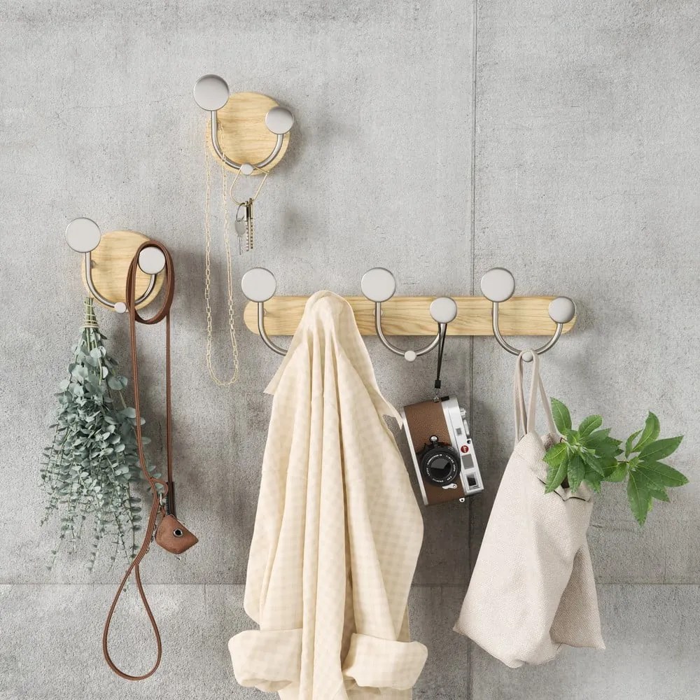 Biely prírodný hliníkový nástenný vešiak Melody - Umbra
