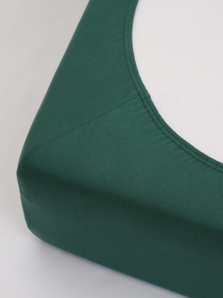 Jersey prostěradlo s elastanem 160 × 200 cm – tmavě zelené
