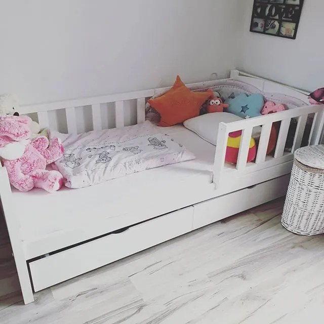 Wilsondo Detská posteľ so zábranou Oľga 2 - biela Rozmer: 180x80