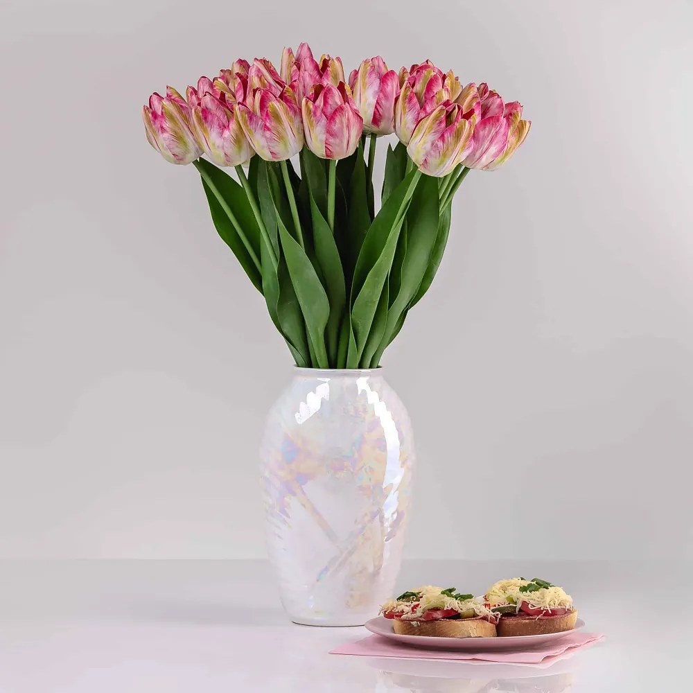Honosný, hodvábny, exkluzívny tulipán ELA