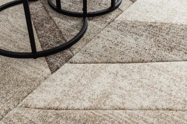 Koberec FEEL 5673/15055 HERRINGBONE béžový / hnedý / krémový