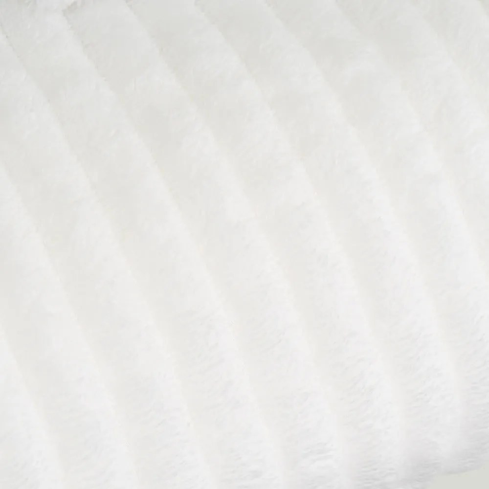 Biela deka z mikroplyšu 130x160 cm Fur Velvet – Casa Selección