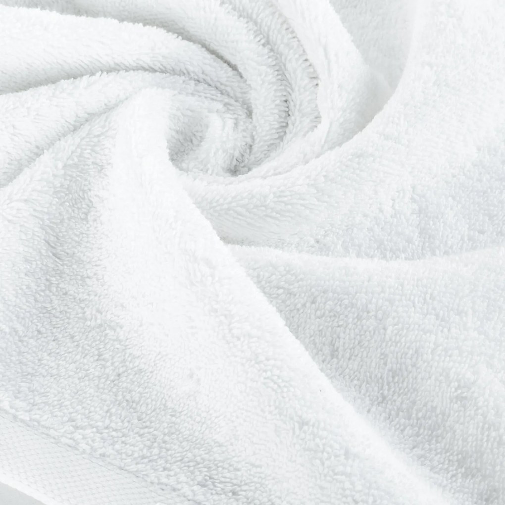 FROTÉ UTERÁK EVA MINGE VENUS 70X140 CM BIELA