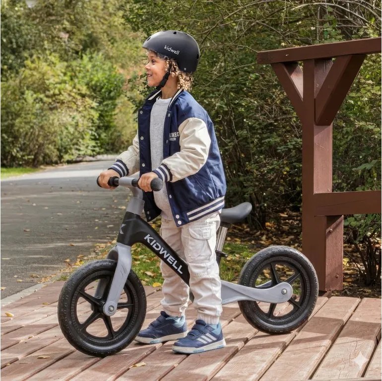 Kidwell FLEX skladacie odrážadlo pre deti – ľahké 2,9 kg, EVA kolesá